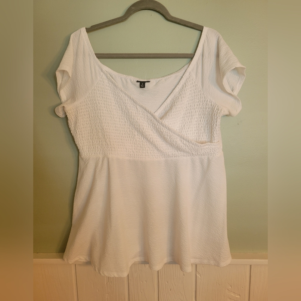 Torrid White Textured Blouse